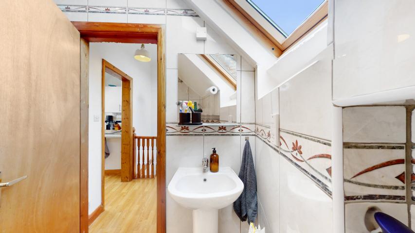 Modern Studio Burnley Road, Dollis Hill